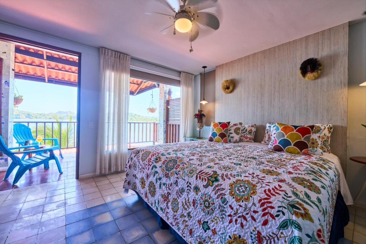 Casa Congo & Casa Rayo Verde - Restaurante - Galeria De Arte Portobelo Ngoại thất bức ảnh